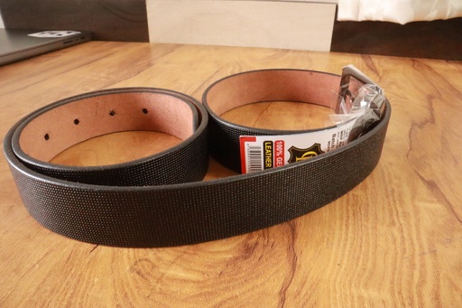 Elegance: The Essential Brown Men’s Leather Belt