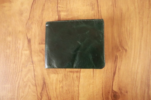 Green Leather Wallet with Zipper Compartments